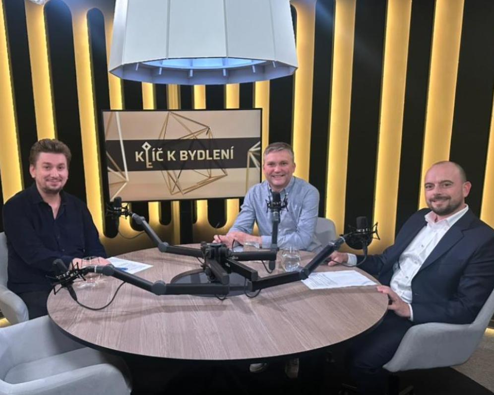 Česko vs. sousedé: Proč postavíte dům v Polsku za dva roky a v Česku za pět? A kde jsou dražší byty než v Praze?